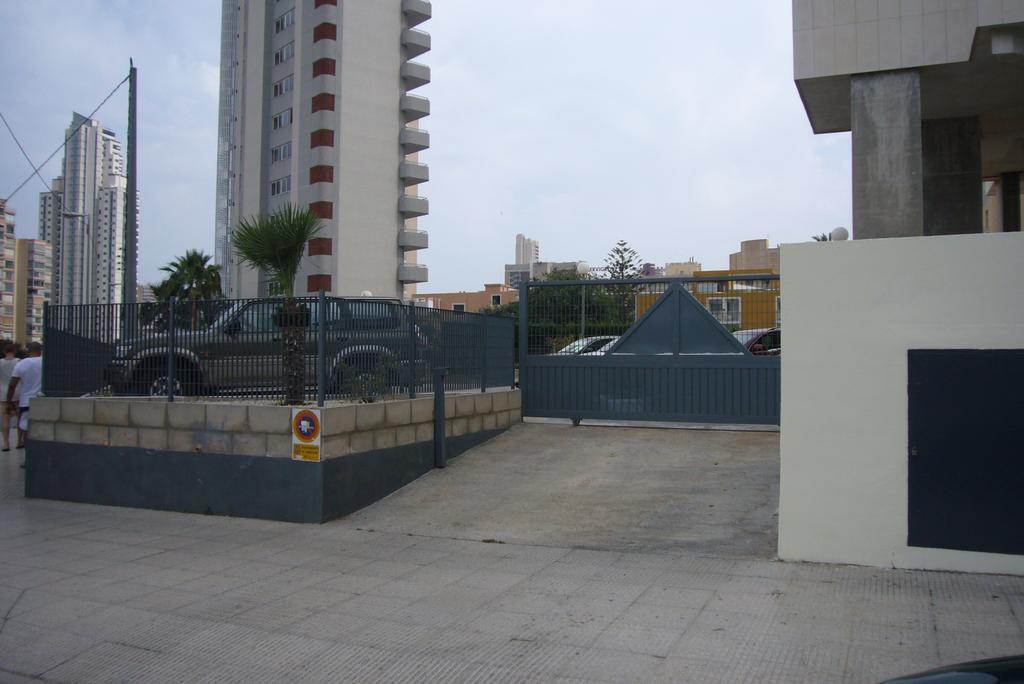 Kennedy 2 - Arena Appartement *